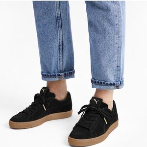 Women’s puma sneakers 👟